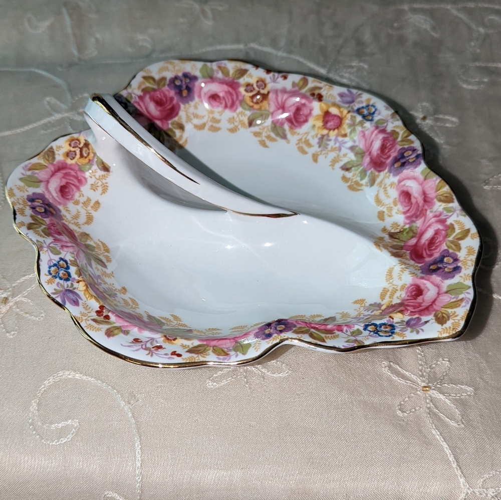 Royal Albert Serena divided leaf dish with handle.